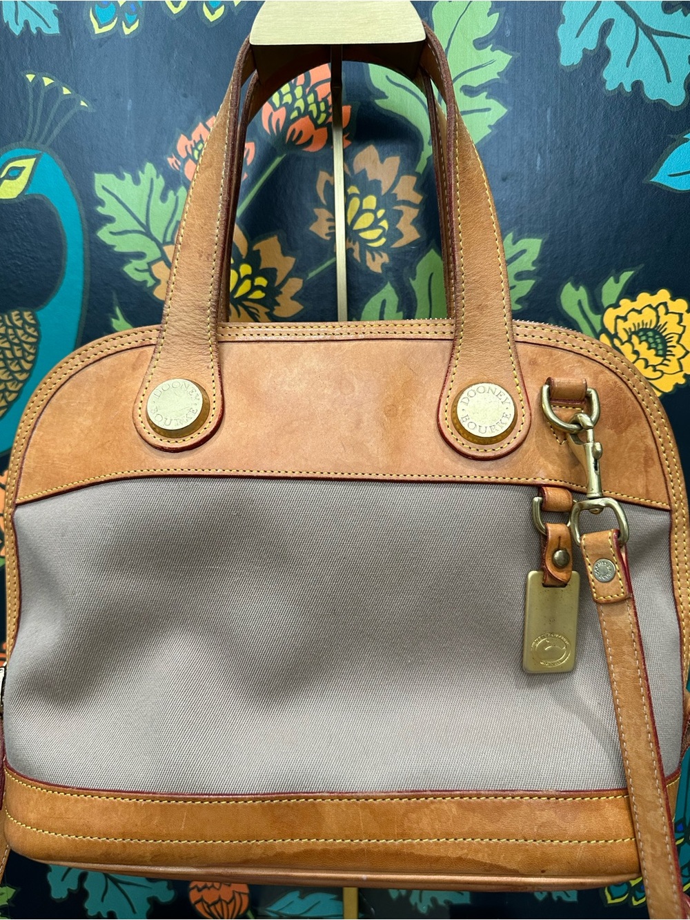 Vintage Dooney & Bourke Cabriolet USA Canvas & Leather Satchel Crossbody Bag - Picture 9 of 16